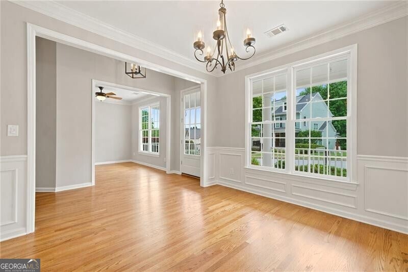 113 Laurel ST