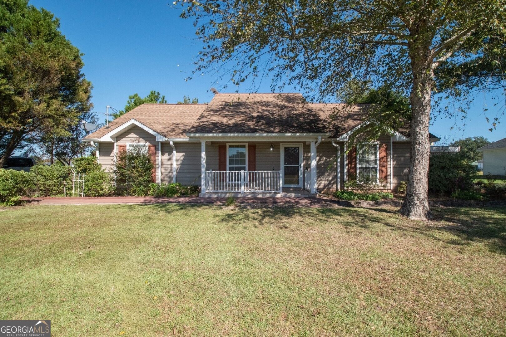 4024 MEADOW CIR