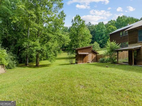 A home in Murrayville