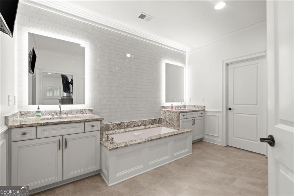 Midwick - Residential