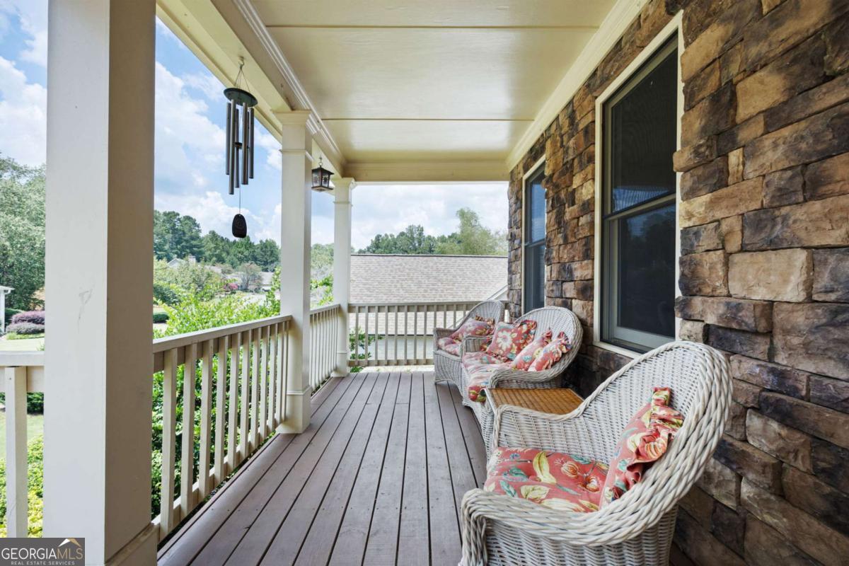 373 Homestead DR