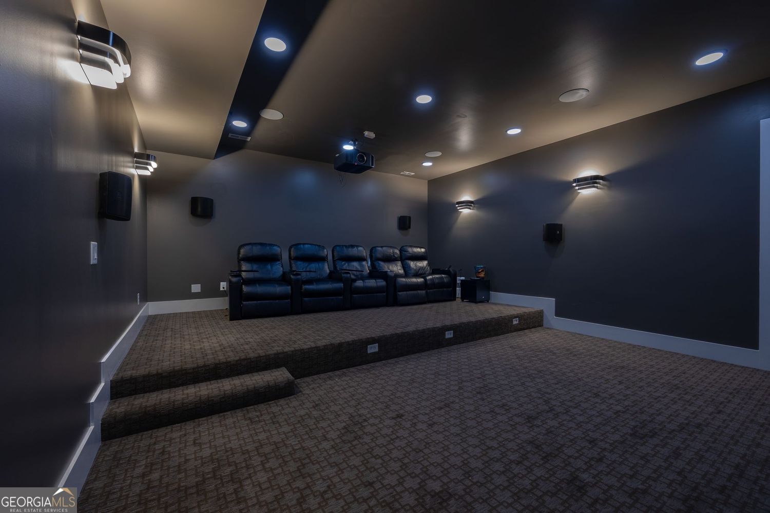 Fayetteville, Georgia 30214, United States, 5 Bedrooms Bedrooms, ,5 BathroomsBathrooms,Residential,Active,236385