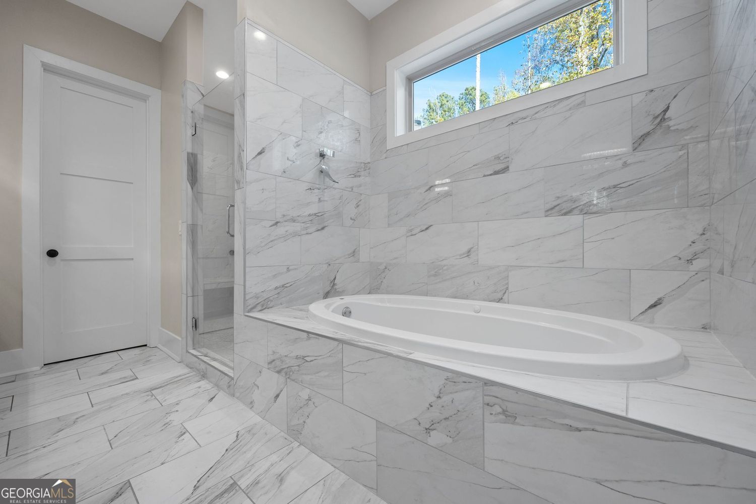 Fayetteville, Georgia 30214, United States, 5 Bedrooms Bedrooms, ,5 BathroomsBathrooms,Residential,Active,236385