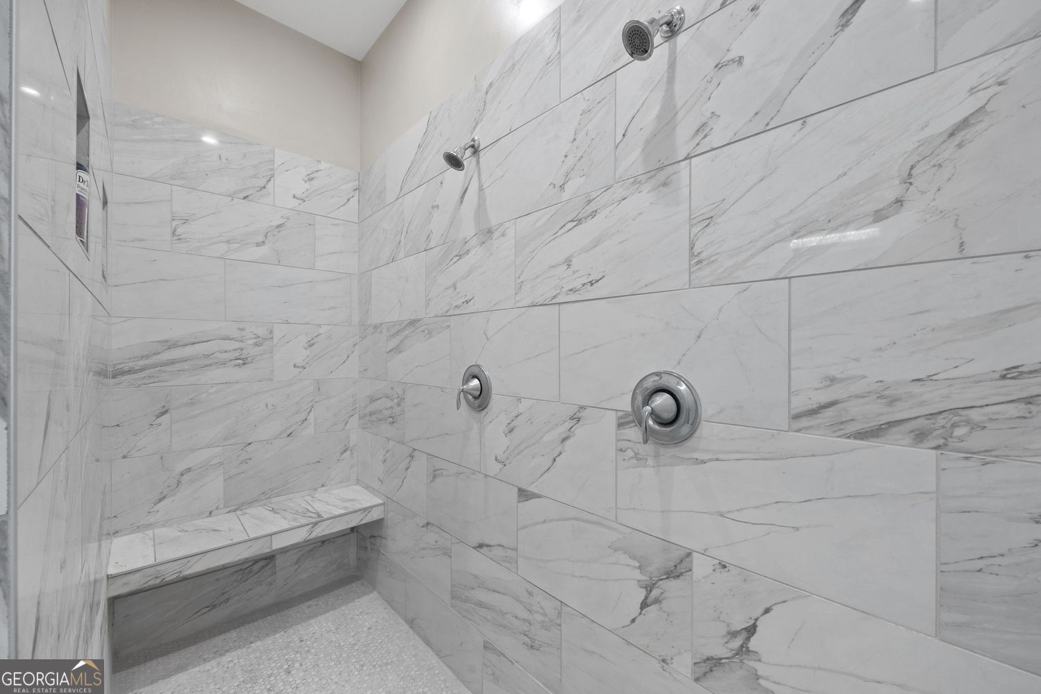 Fayetteville, Georgia 30214, United States, 5 Bedrooms Bedrooms, ,5 BathroomsBathrooms,Residential,Active,236385