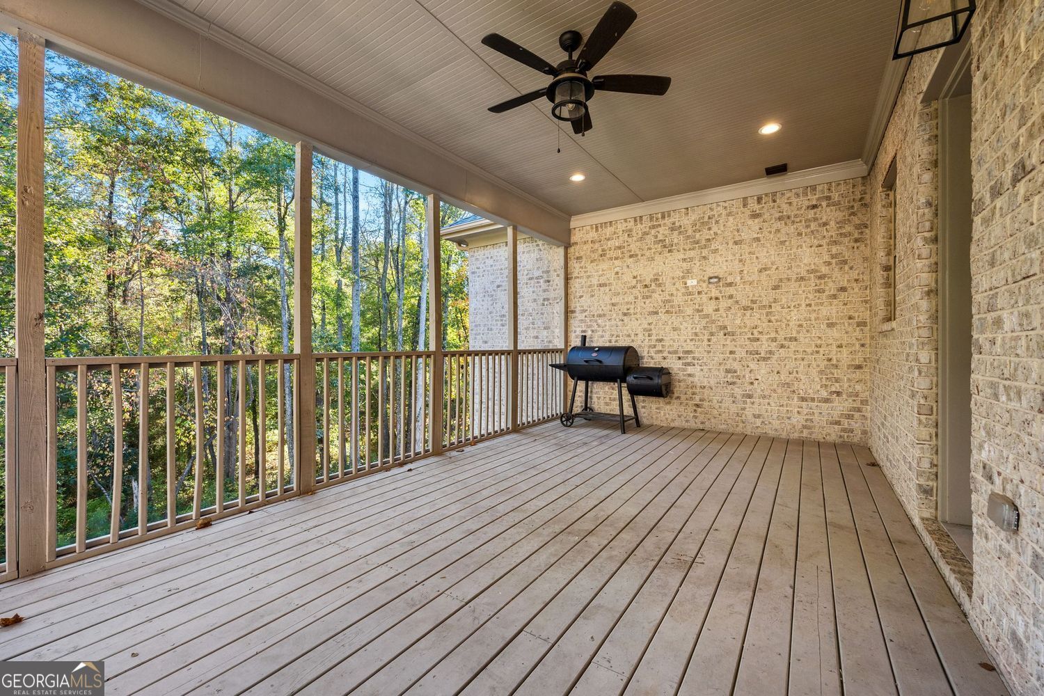 Fayetteville, Georgia 30214, United States, 5 Bedrooms Bedrooms, ,5 BathroomsBathrooms,Residential,Active,236385