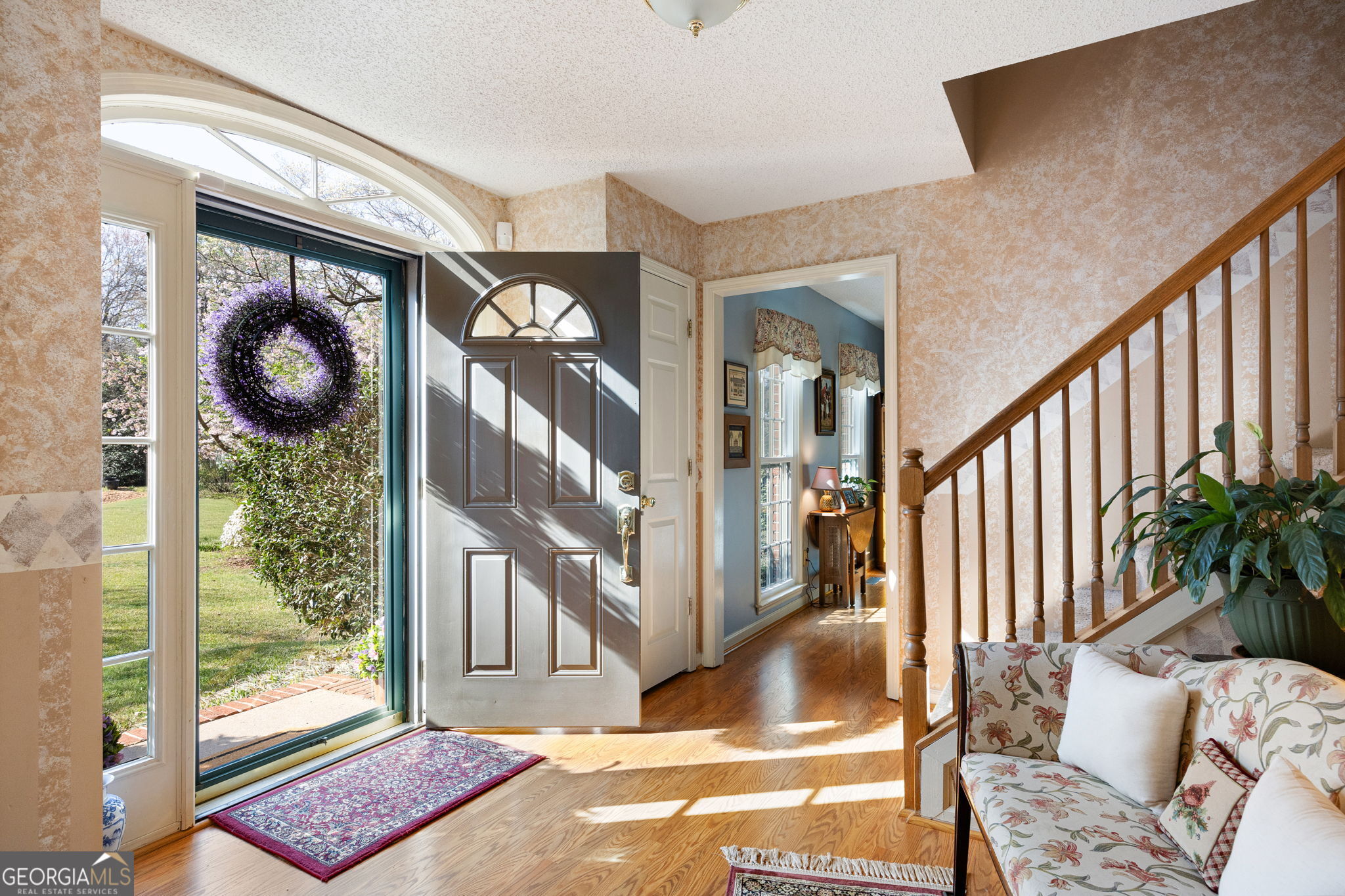 2093 Halfmoon BLF NW