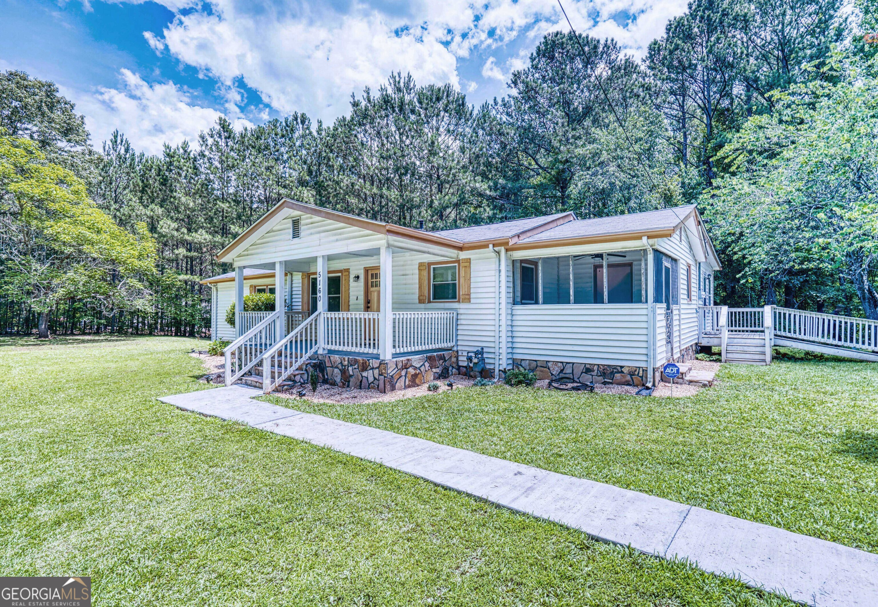 5160 Chapel Hill RD