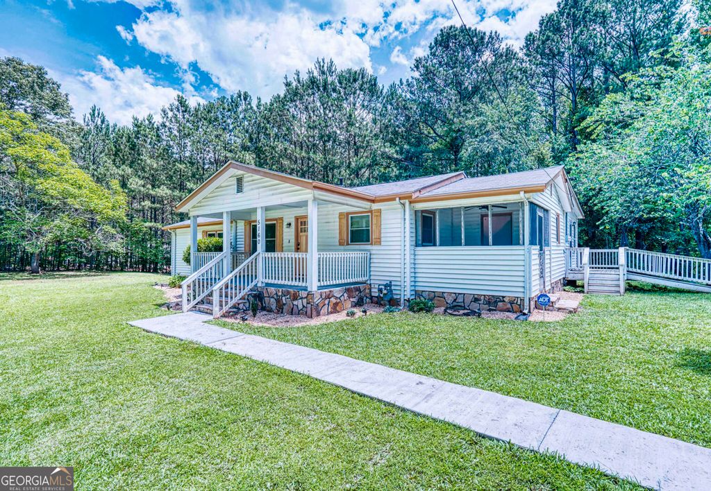 Photo of 5160 Chapel Hill Road, Douglasville, GA 30135 (MLS # 10763899)