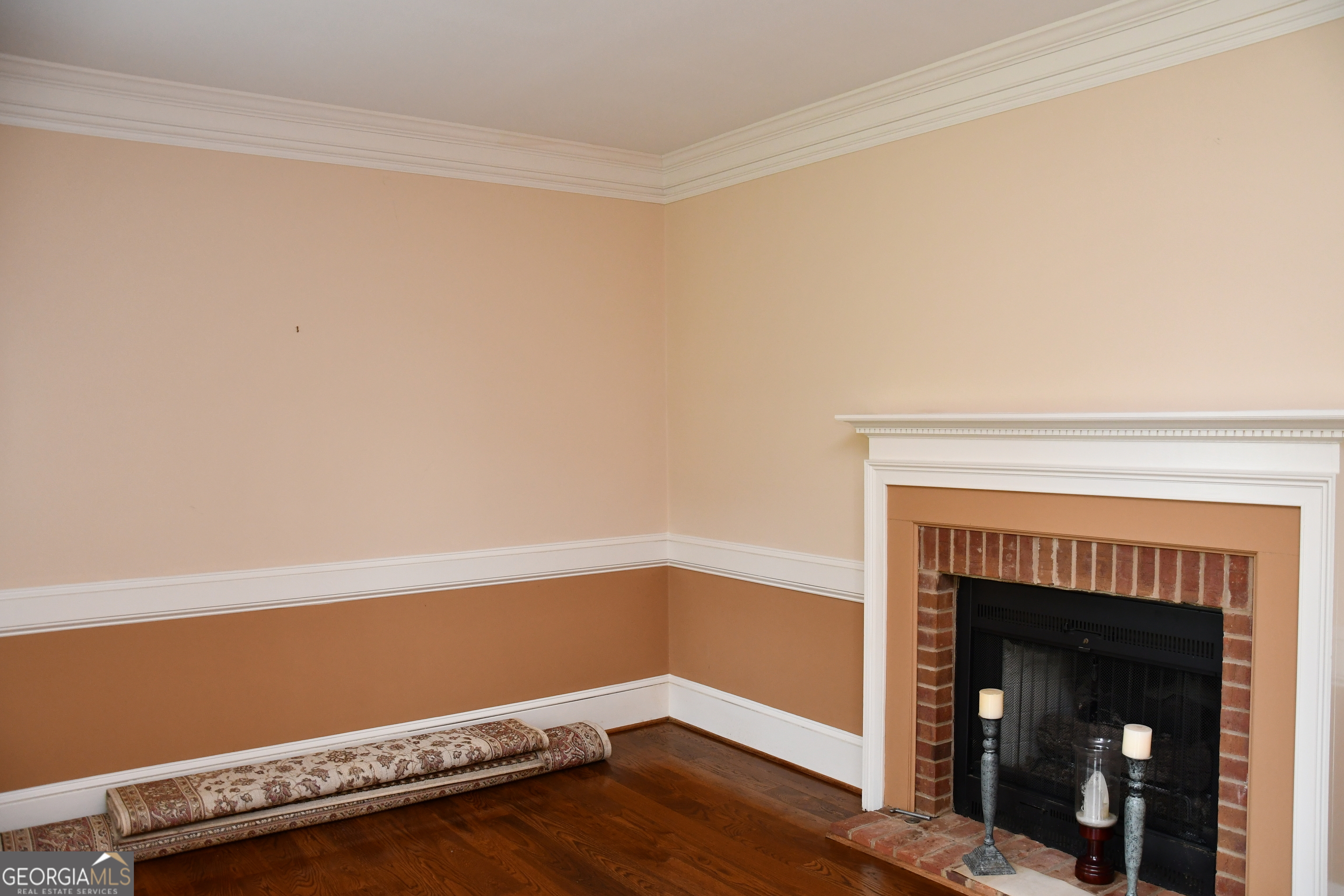 1180 Azalea CIR SE