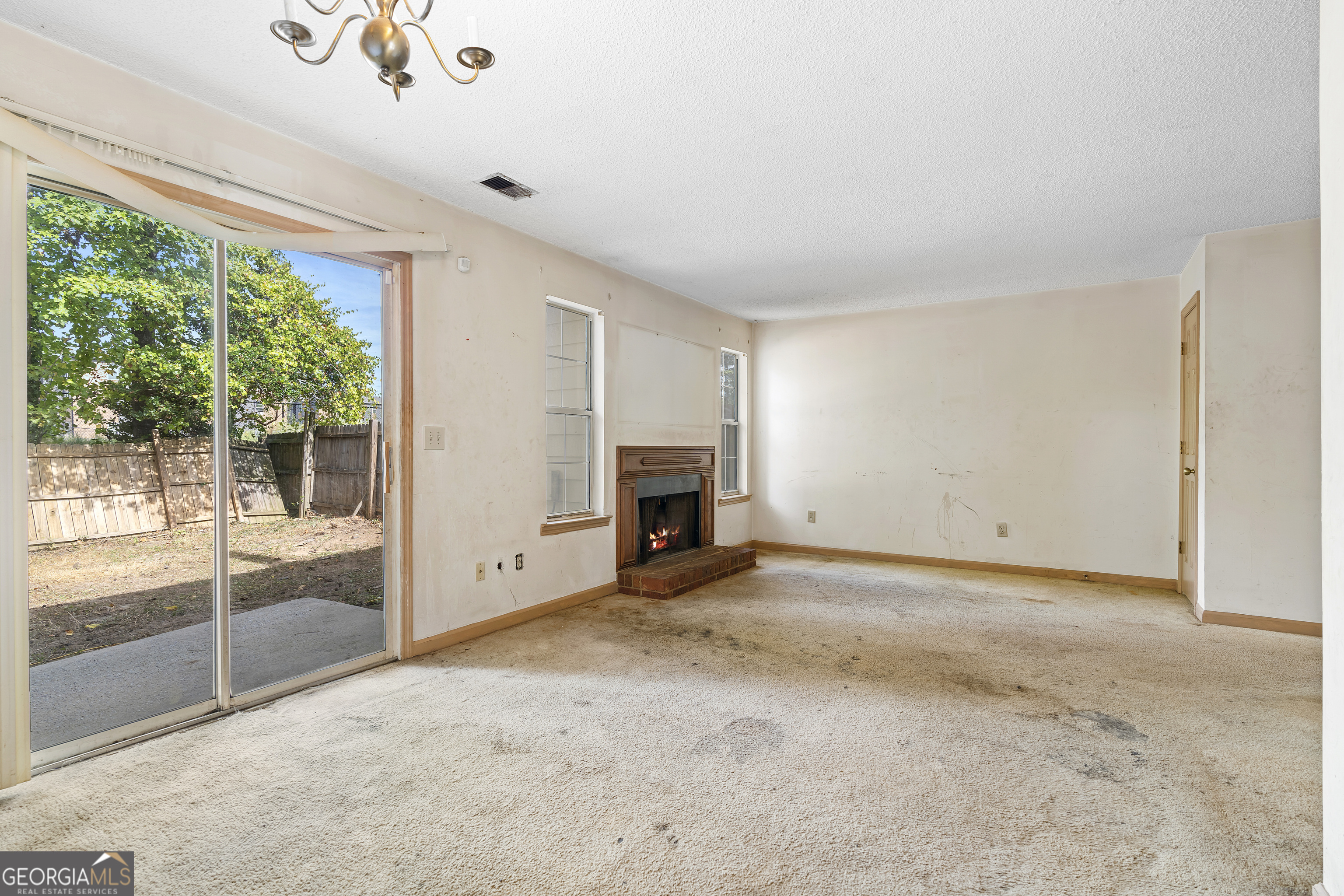 875 Joseph Club DR SW