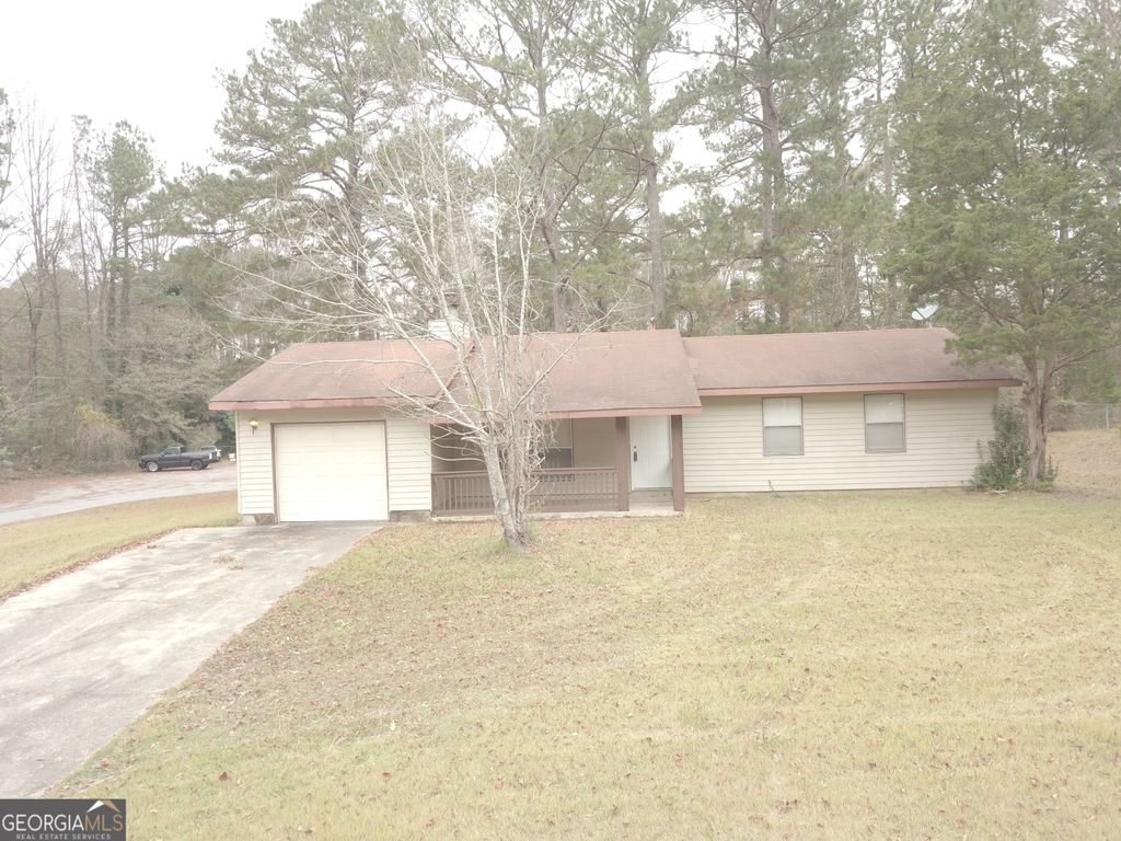 Photo of 42 Skylark Lane, Jonesboro, GA 30238 (MLS # 10652184)