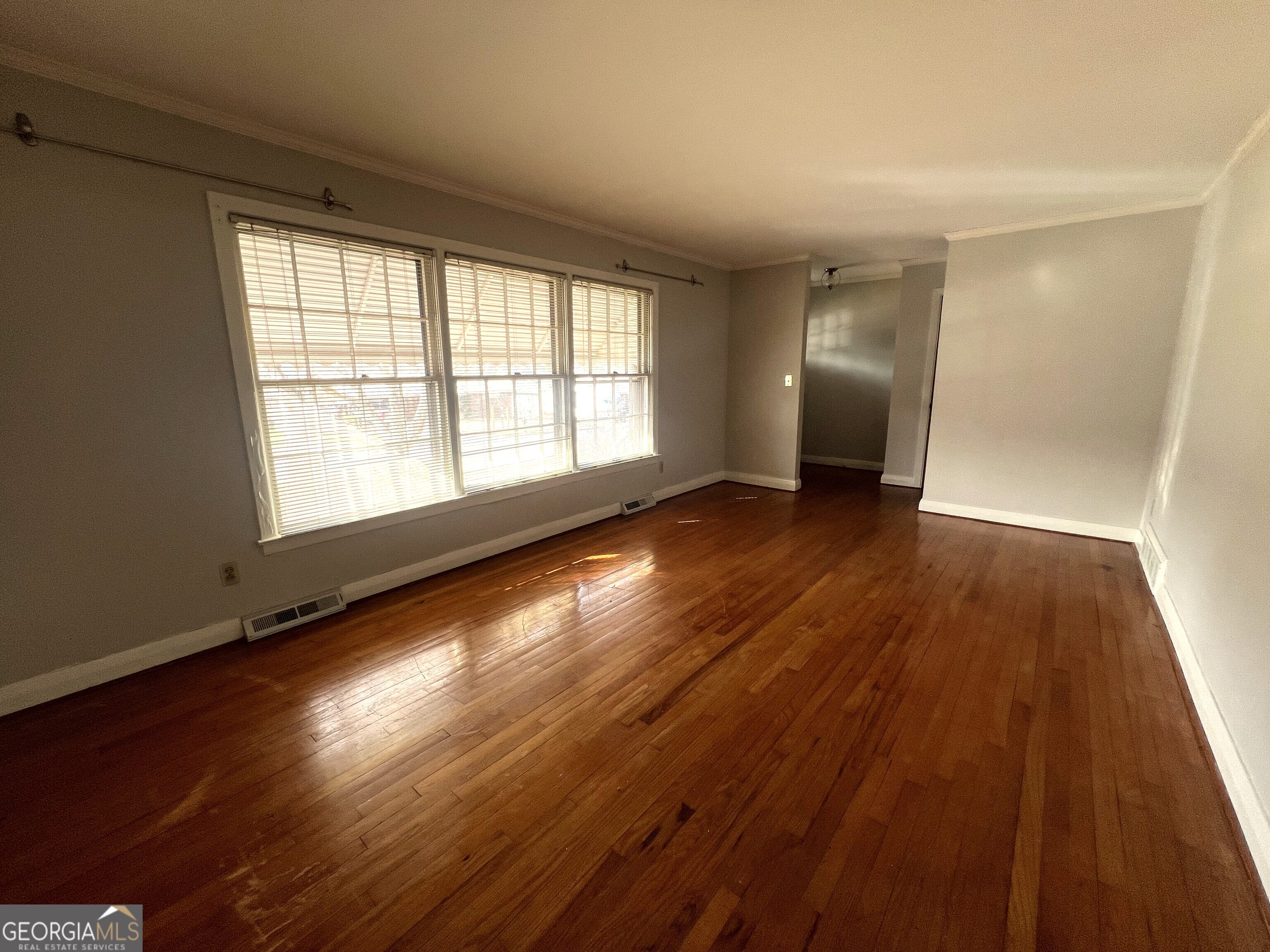 109 Chief Vann DR SW