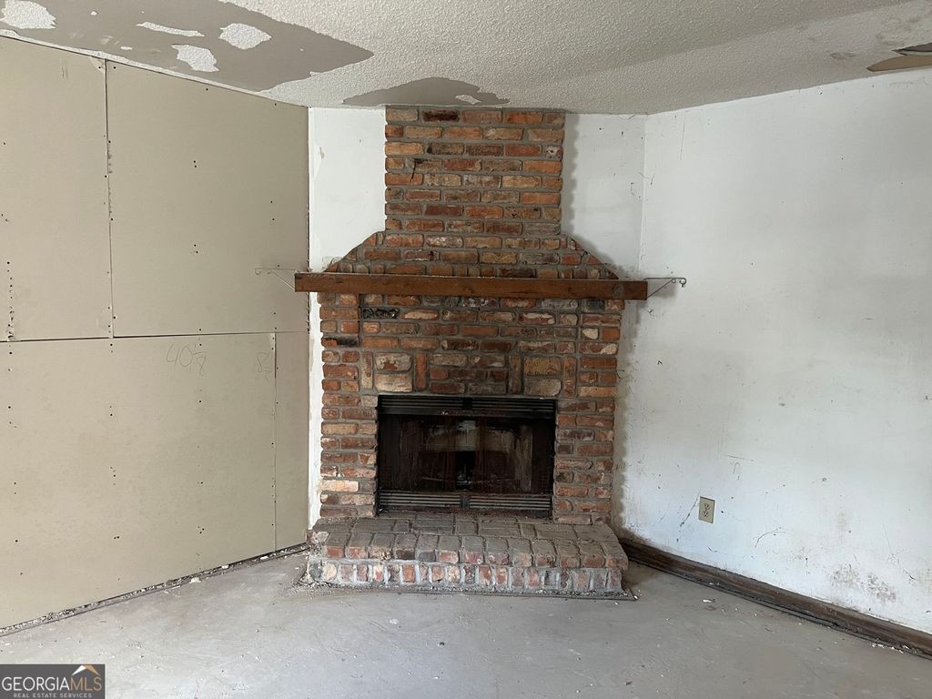 Photo of 5151 Lakeview Court, Austell, GA 30106 (MLS # 10706898)