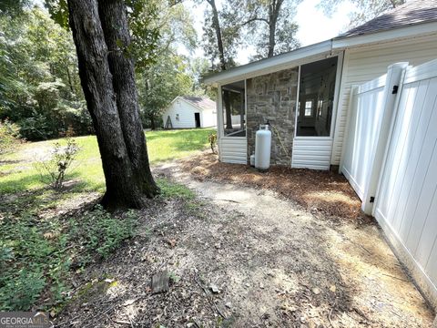 A home in Cochran