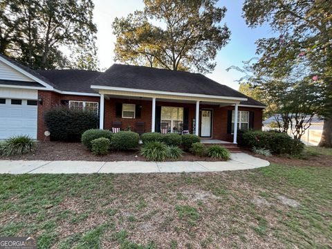 A home in Cochran