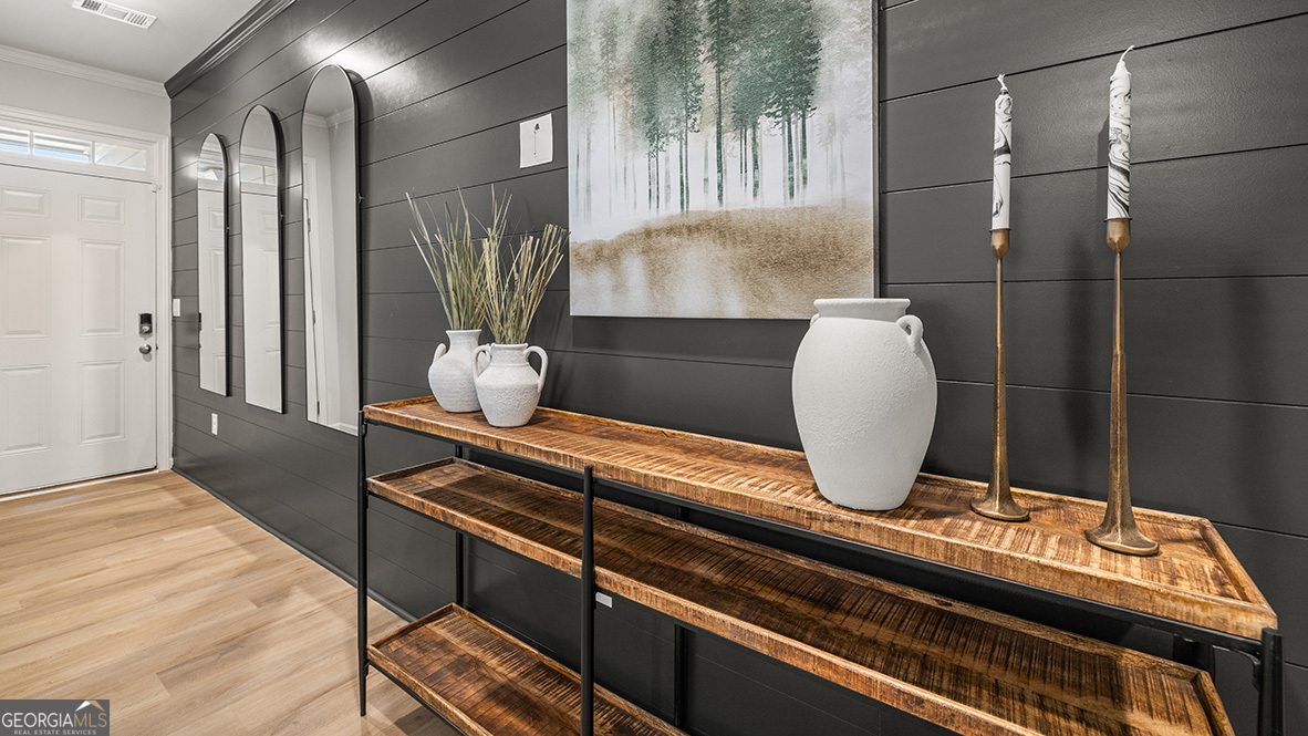 3085 Yellowhammer DR