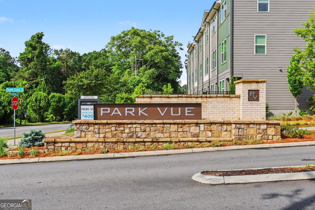 Photo of 1569 Layton Lane NW, Atlanta, GA 30318 (MLS # 10755914)