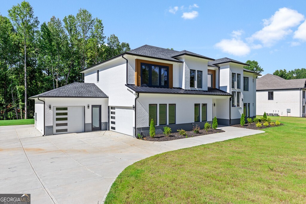 2274 Highway 124 W