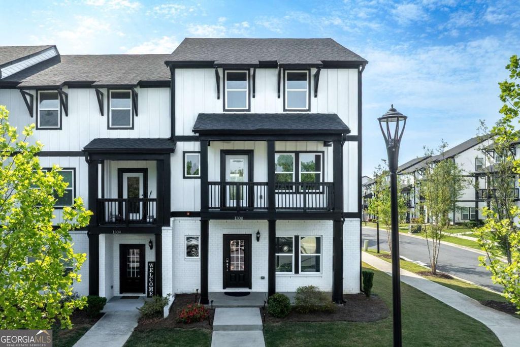 Photo of 1300 Sapelo Street, Woodstock, GA 30188 (MLS # 10741370)