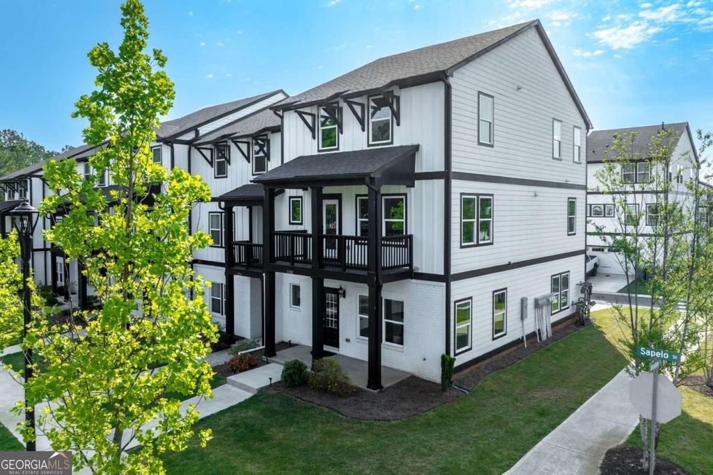 Photo of 1300 Sapelo Street, Woodstock, GA 30188 (MLS # 10741370)