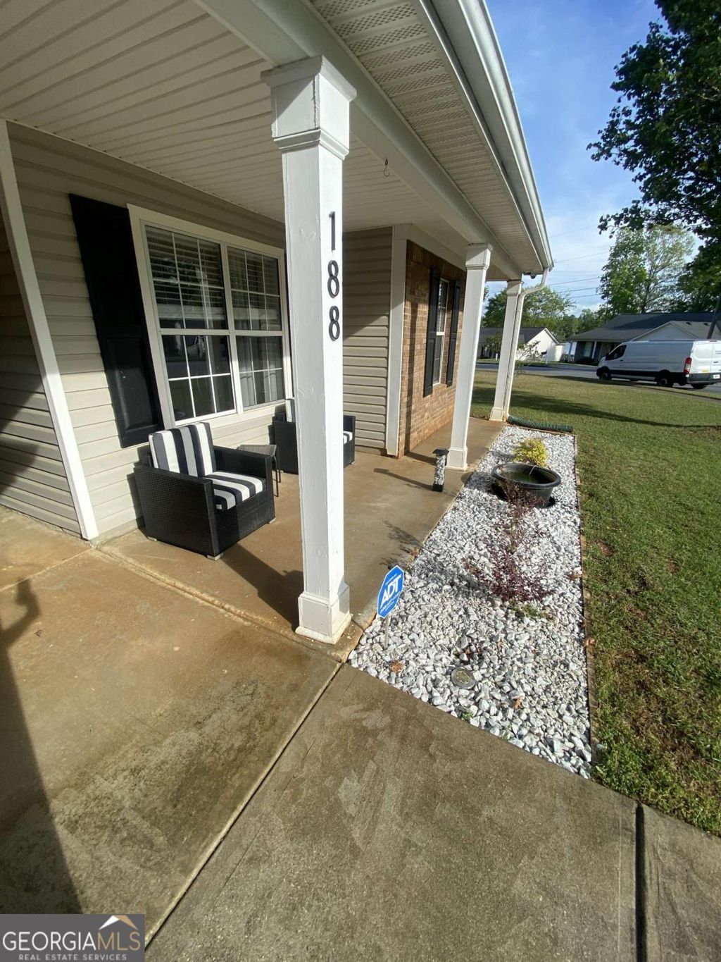 Photo of 188 Waters Edge Drive, Locust Grove, GA 30248 (MLS # 10725686)