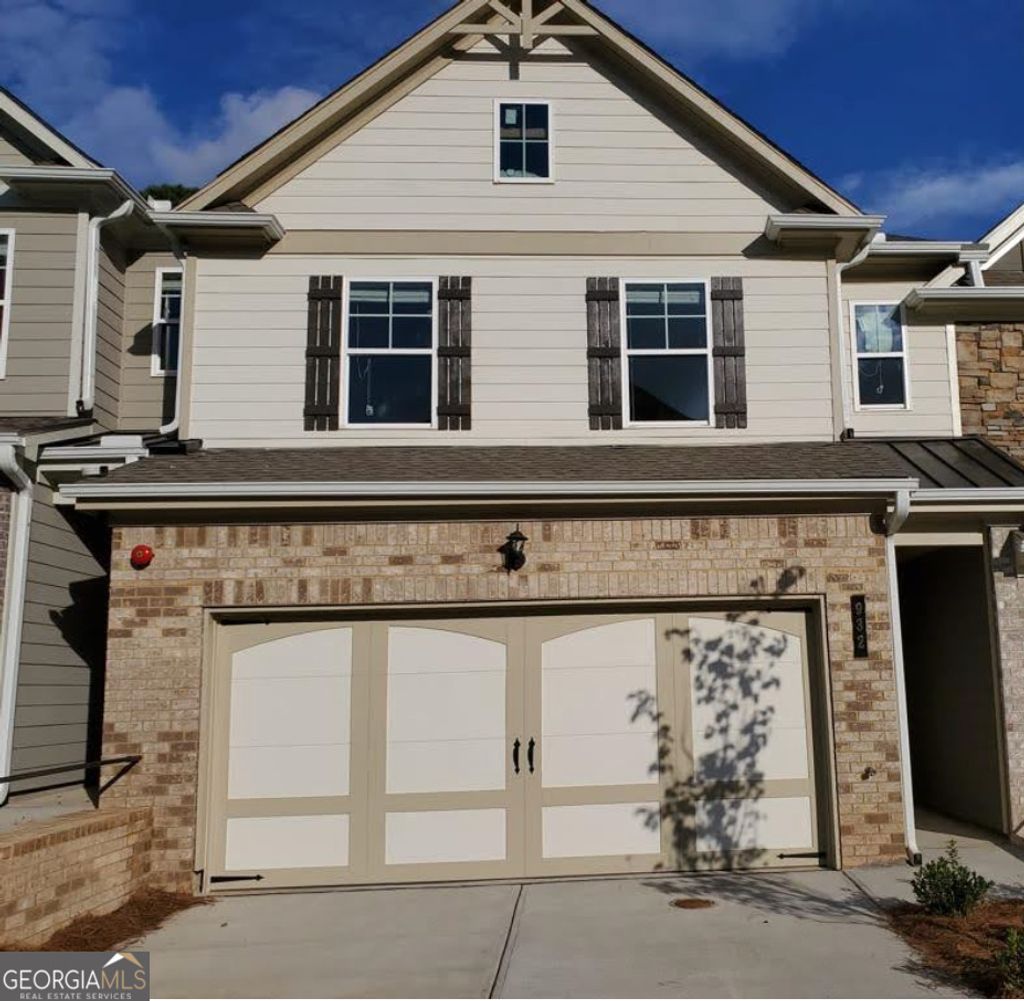 Photo of 932 Exposition Pte, Marietta, GA 30069 (MLS # 10669930)