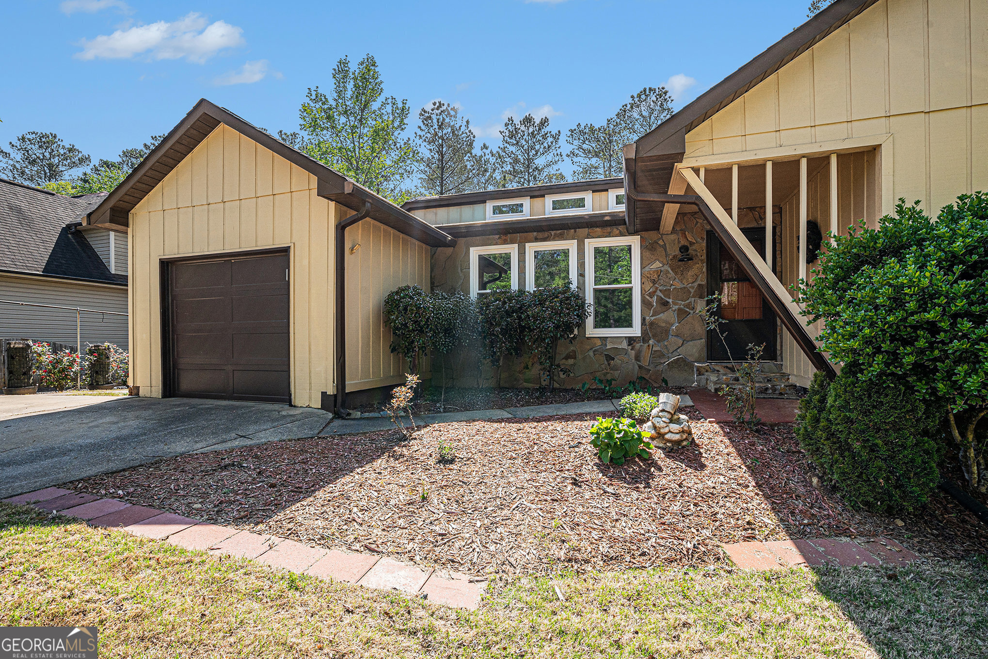 8083 Cypress CT
