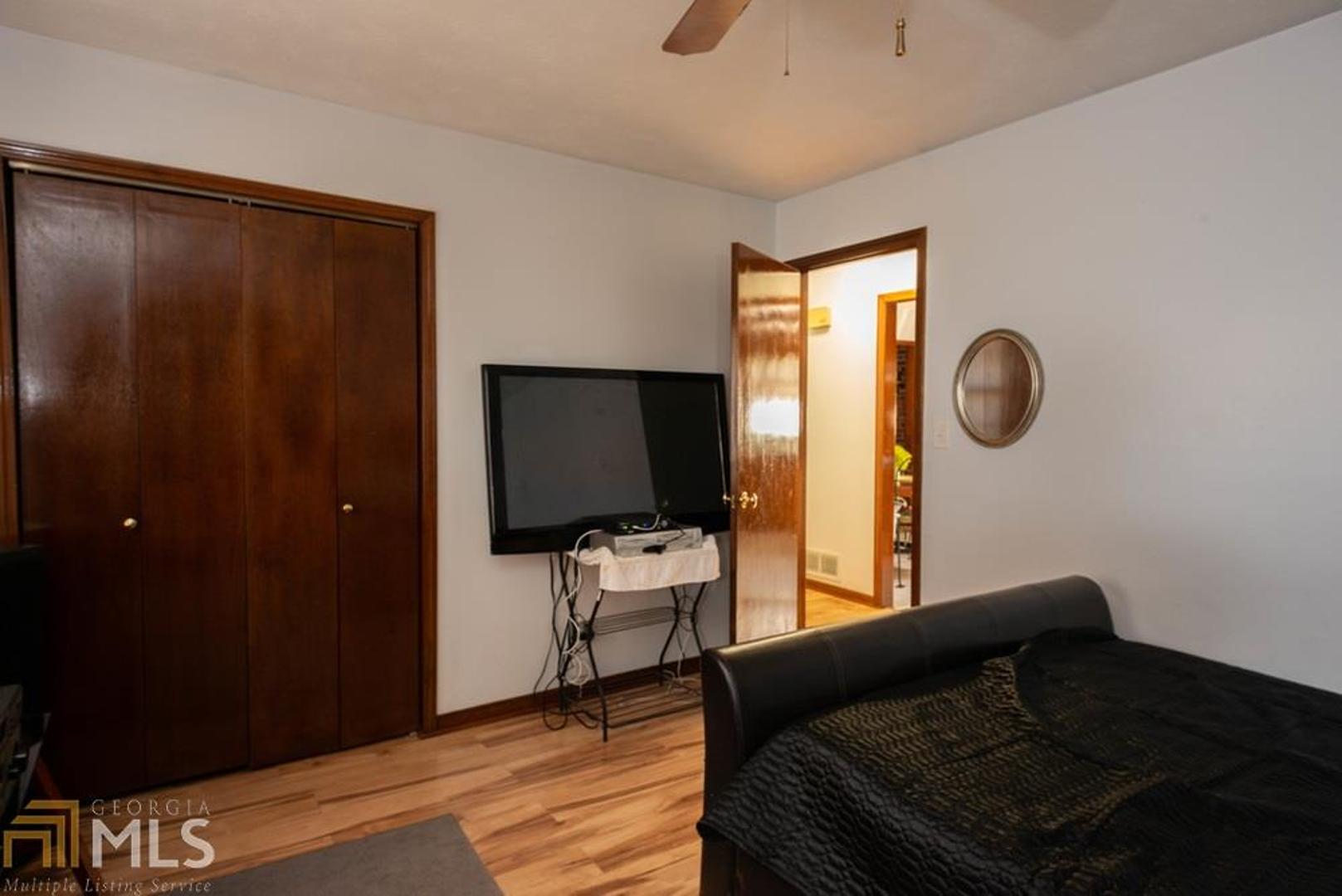 Woodcrest Estates - Residential