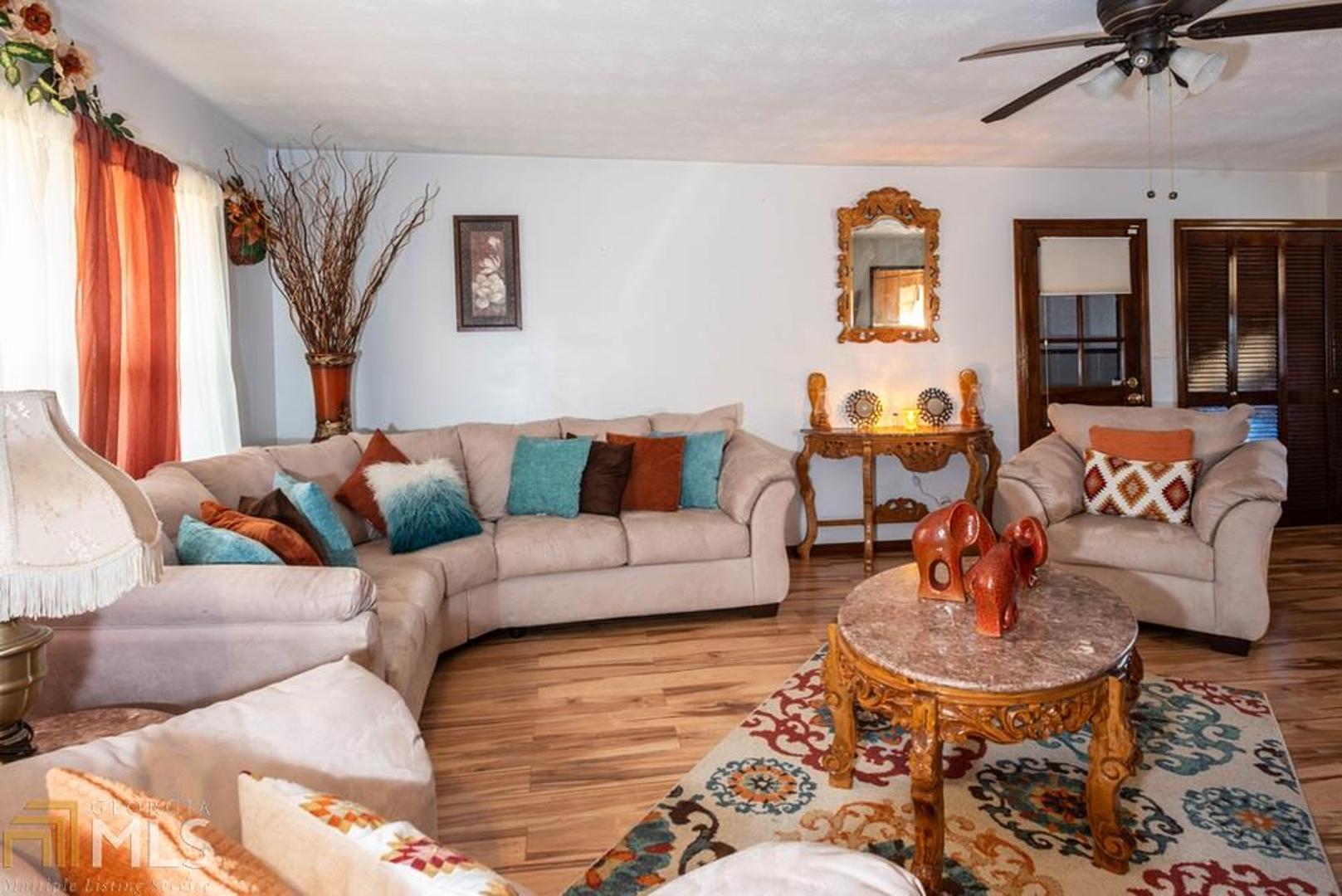 Woodcrest Estates - Residential
