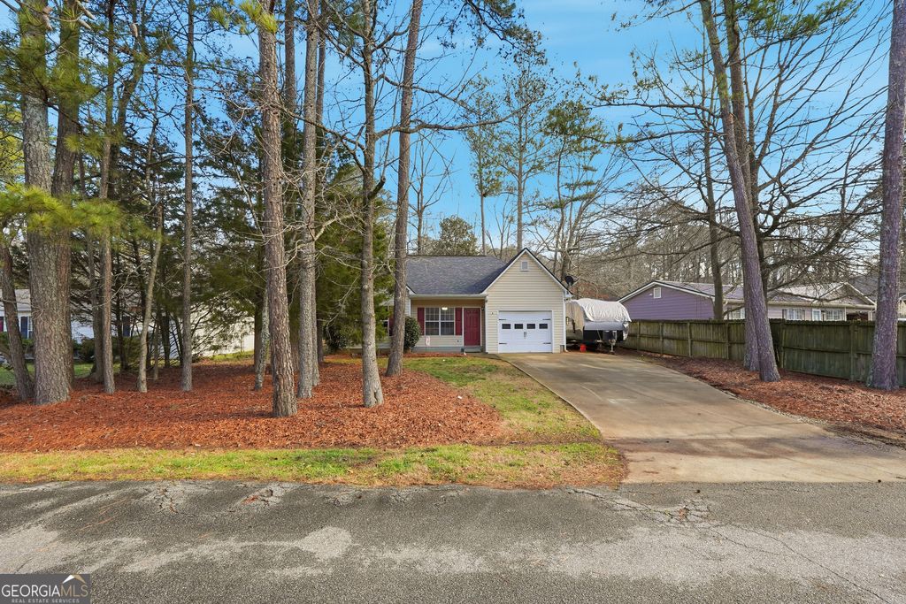 Photo of 216 Whispering Pine Circle NE, White, GA 30184 (MLS # 10675087)