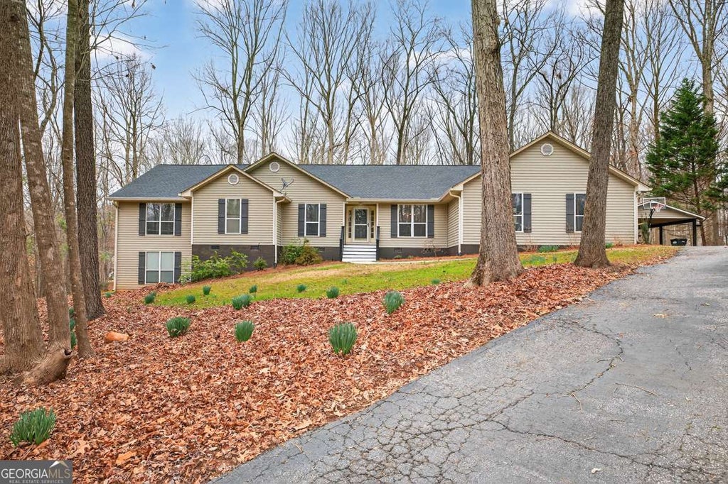 Photo of 241 Staghorn Trail, Nicholson, GA 30565 (MLS # 10798453)