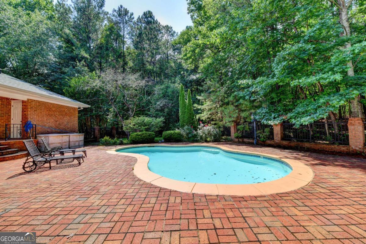 385 Five Acre RD