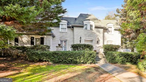 A home in Newnan