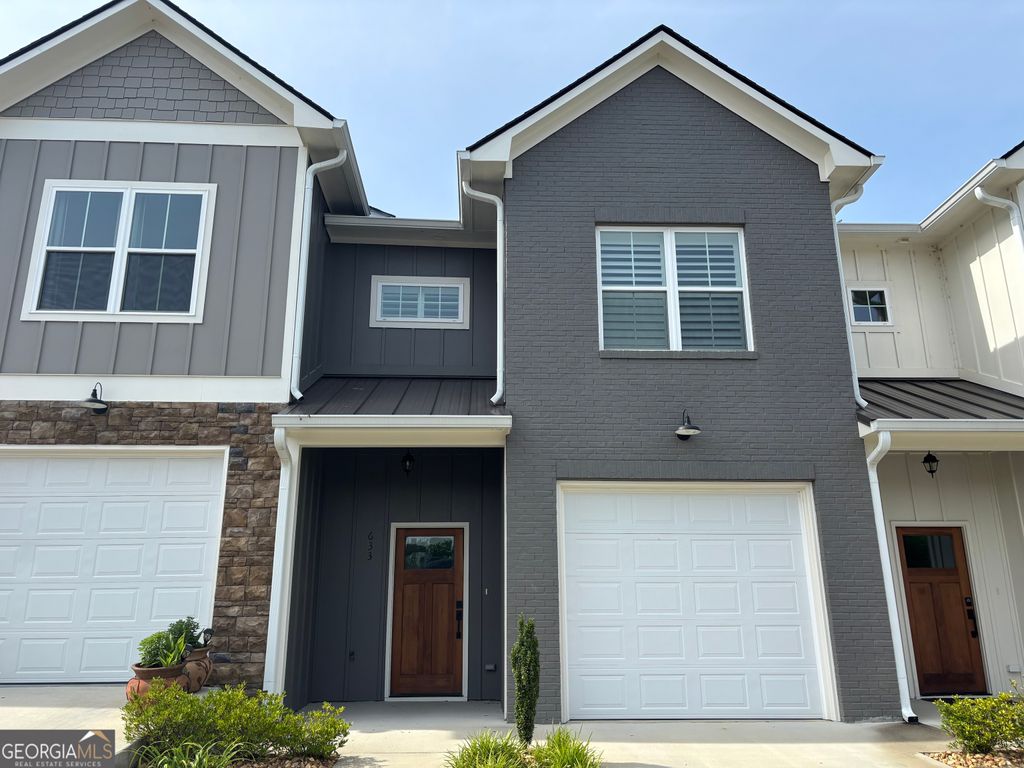 Photo of 633 E 3rd Street, Rome, GA 30161 (MLS # 10695092)