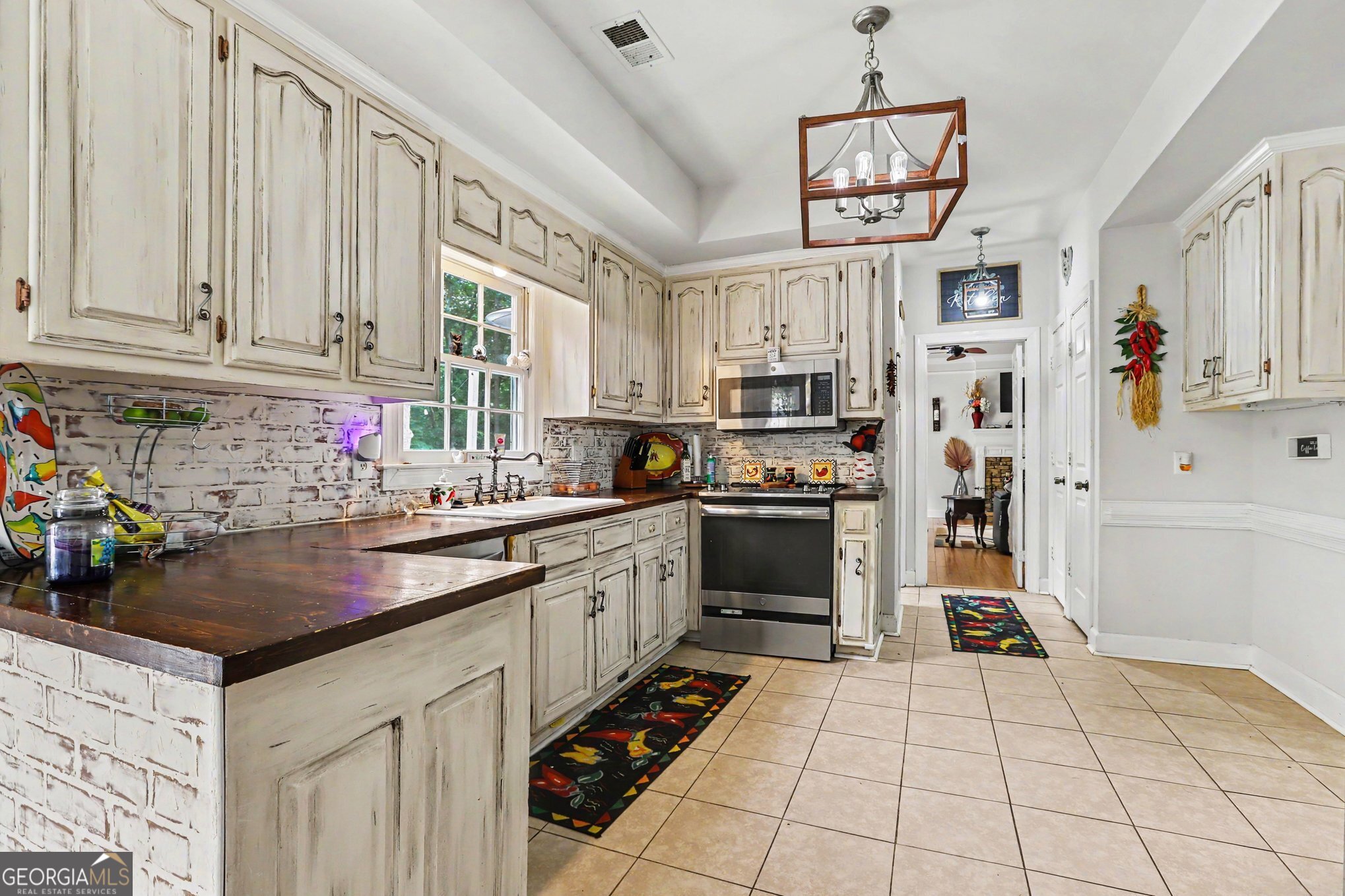 7025 Oakcreek TRCE