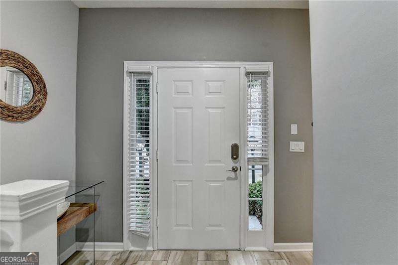 2066 PINNACLE POINTE DR