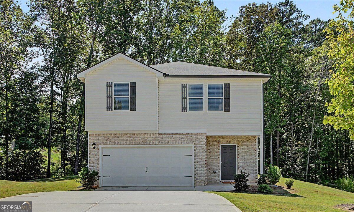 111 Woodside CT