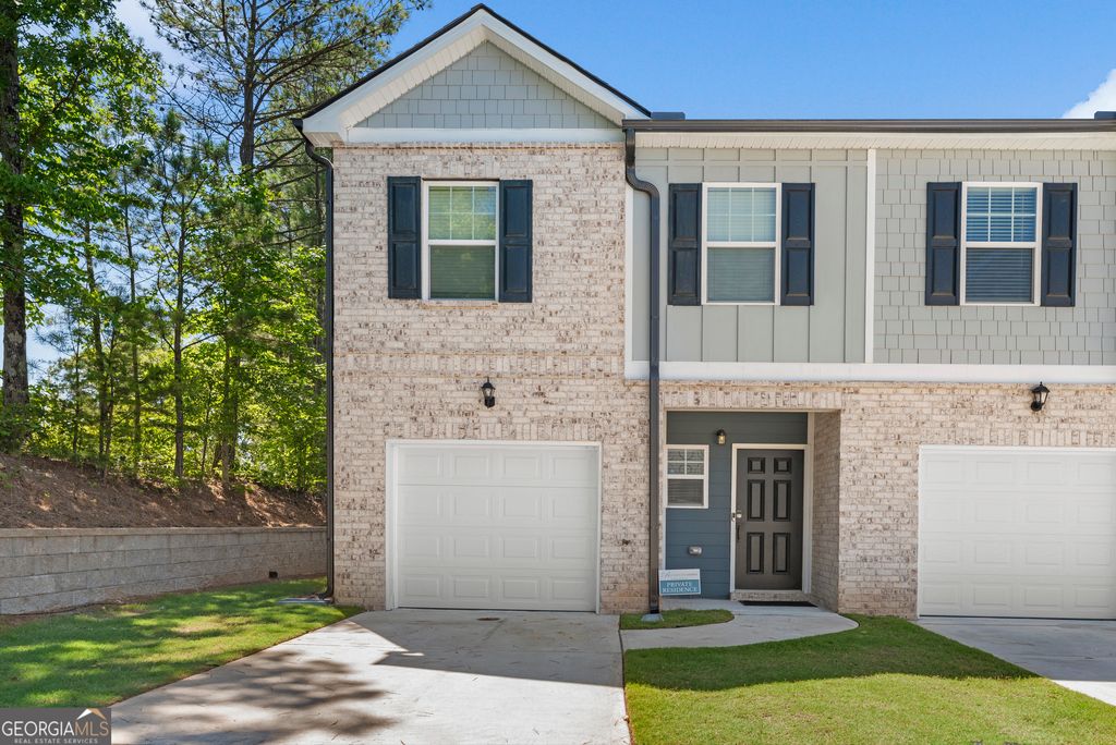 Photo of 7041 Livia Point, Riverdale, GA 30296 (MLS # 10758905)