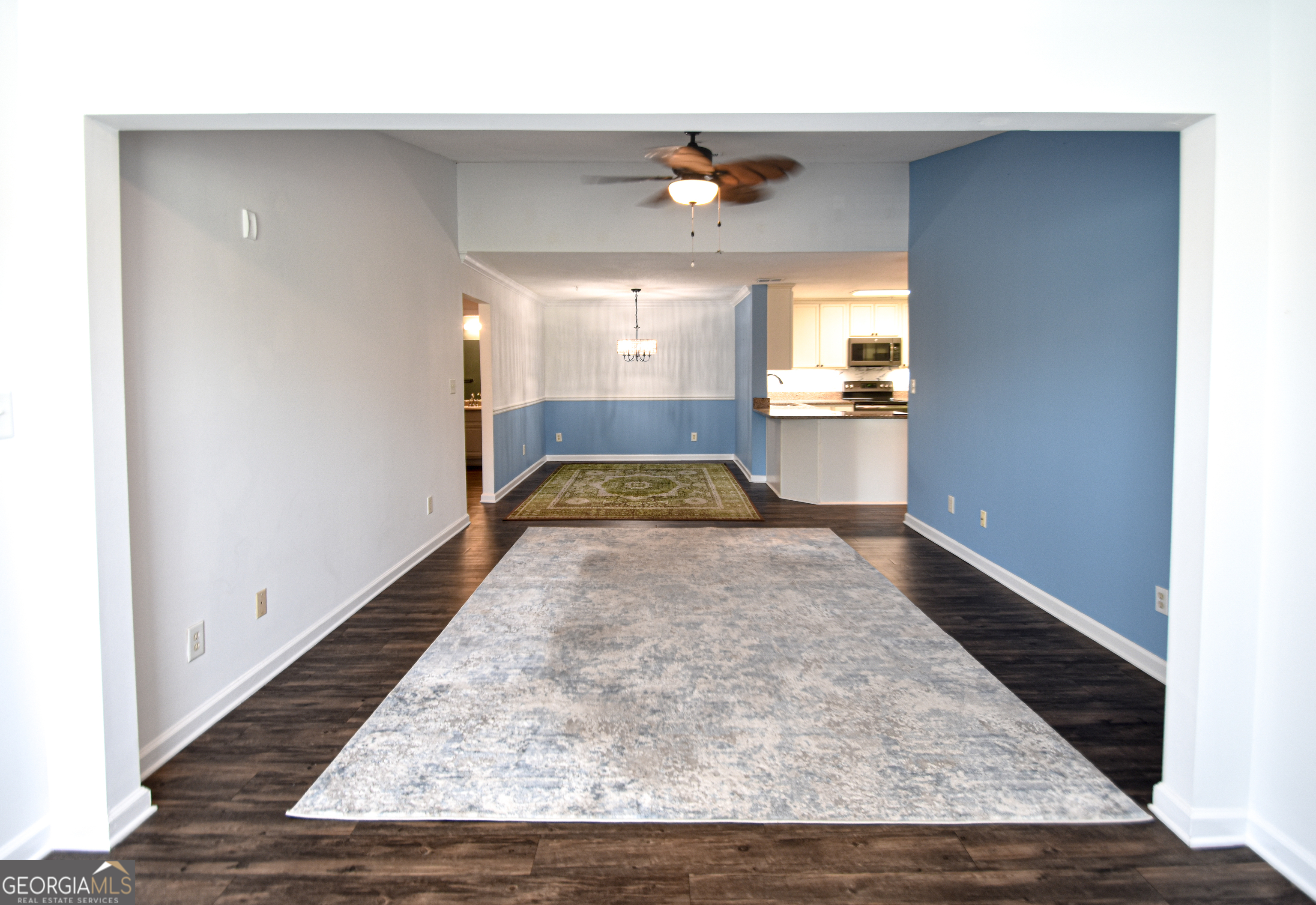 5301 Walden Park DR 5301