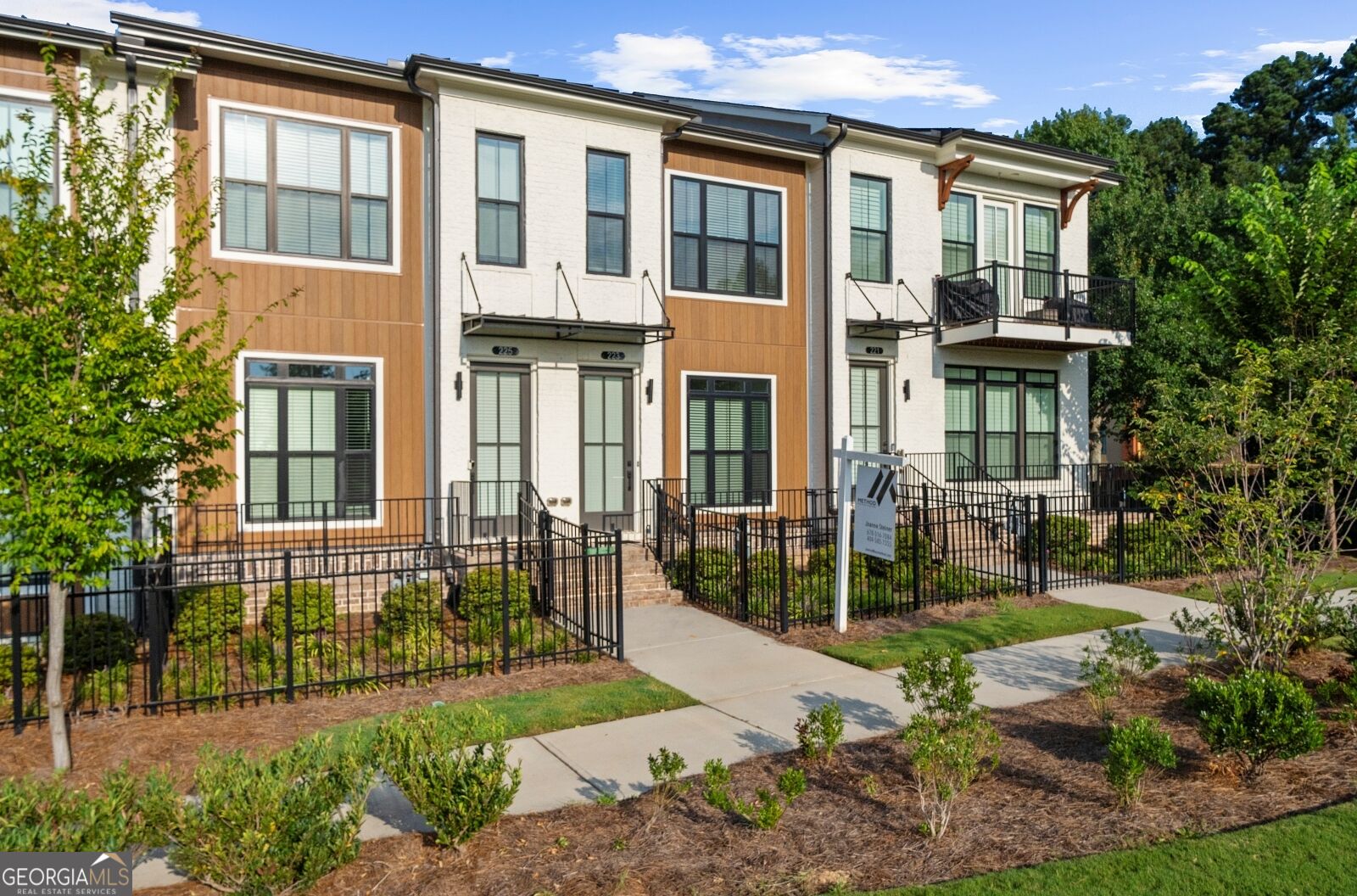 223 Downing Dr