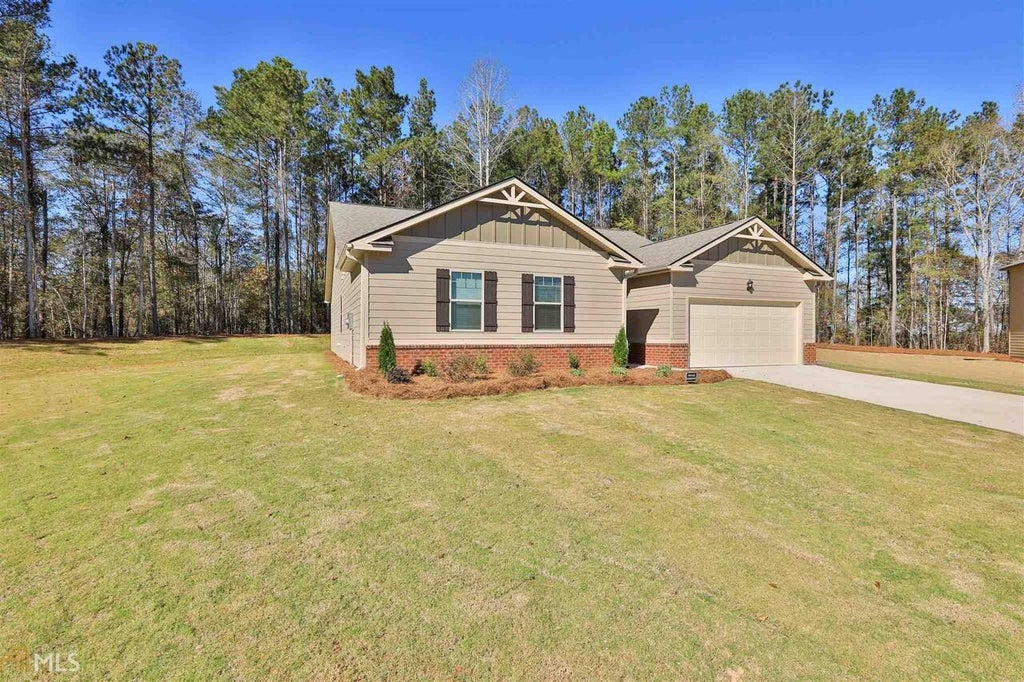 Photo of 150 Filson Drive #29, Senoia, GA 30276 (MLS # 10839828)