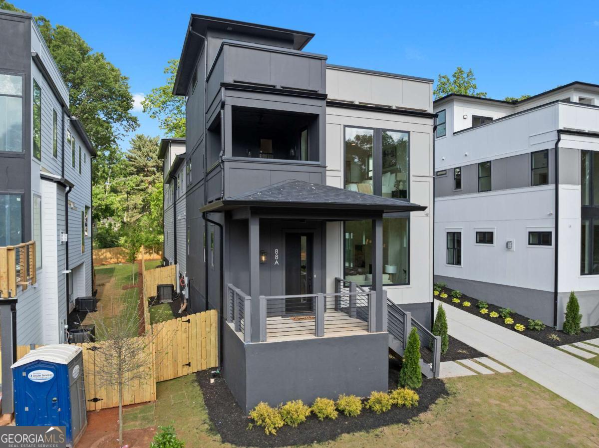 88 Cleveland Unit B ST SE
