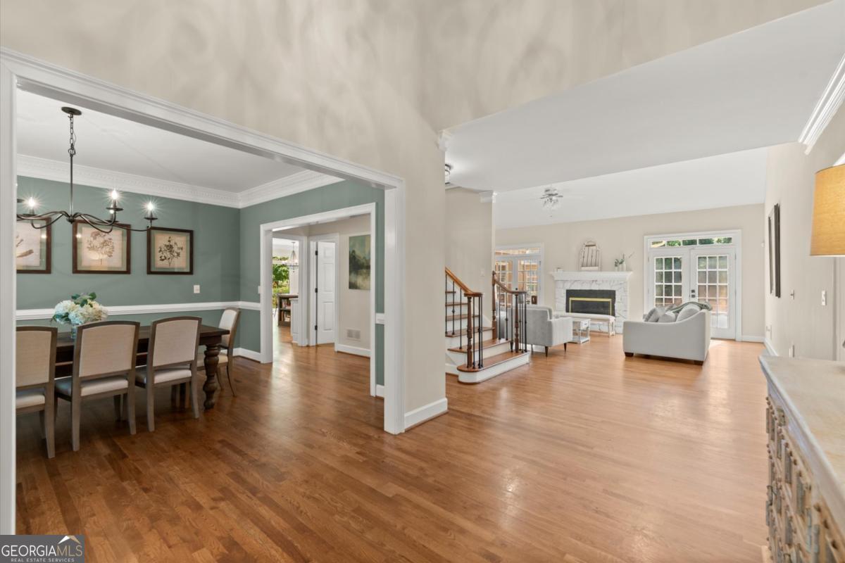 3400 Williams RD