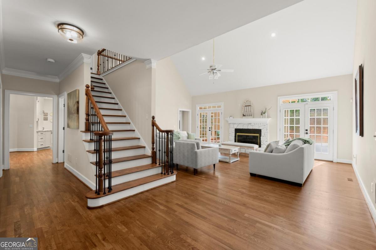 3400 Williams RD