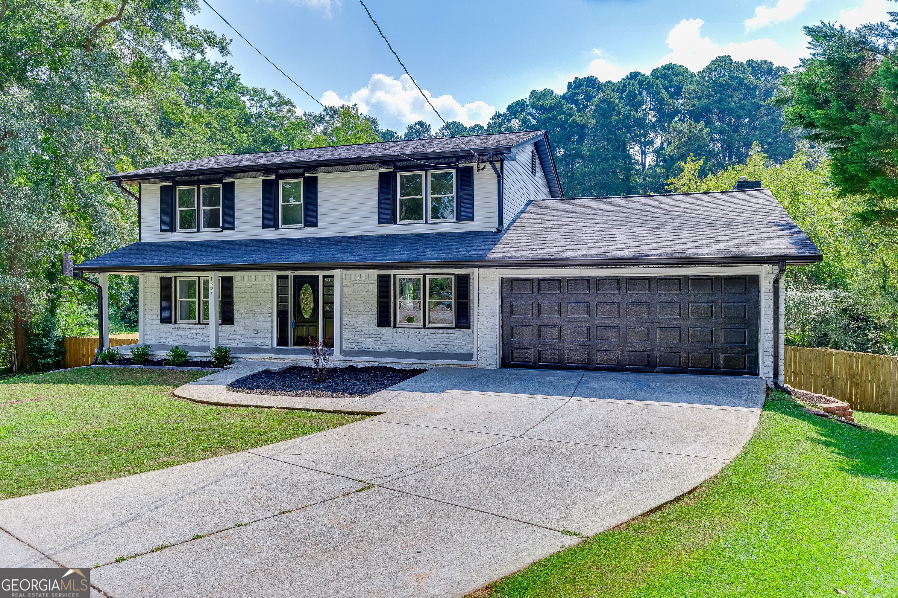 1807 E Ramble CT