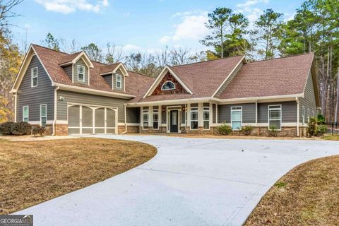 152 Geoffrey LN Oxford GA 30054