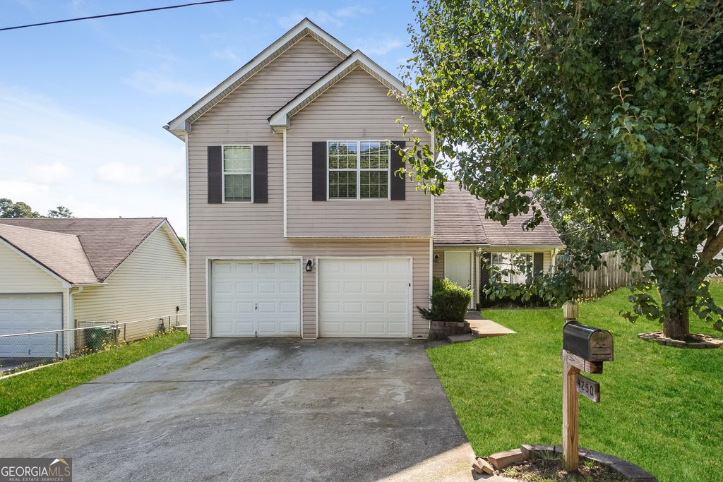 Photo of 4290 Ward Bluff Court, Ellenwood, GA 30294 (MLS # 10688809)