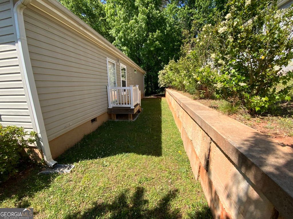 Photo of 21 Hillandale Street, Newnan, GA 30263 (MLS # 10742032)