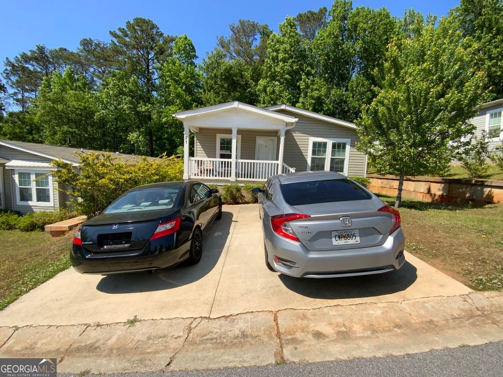 Photo of 21 Hillandale Street, Newnan, GA 30263 (MLS # 10742032)