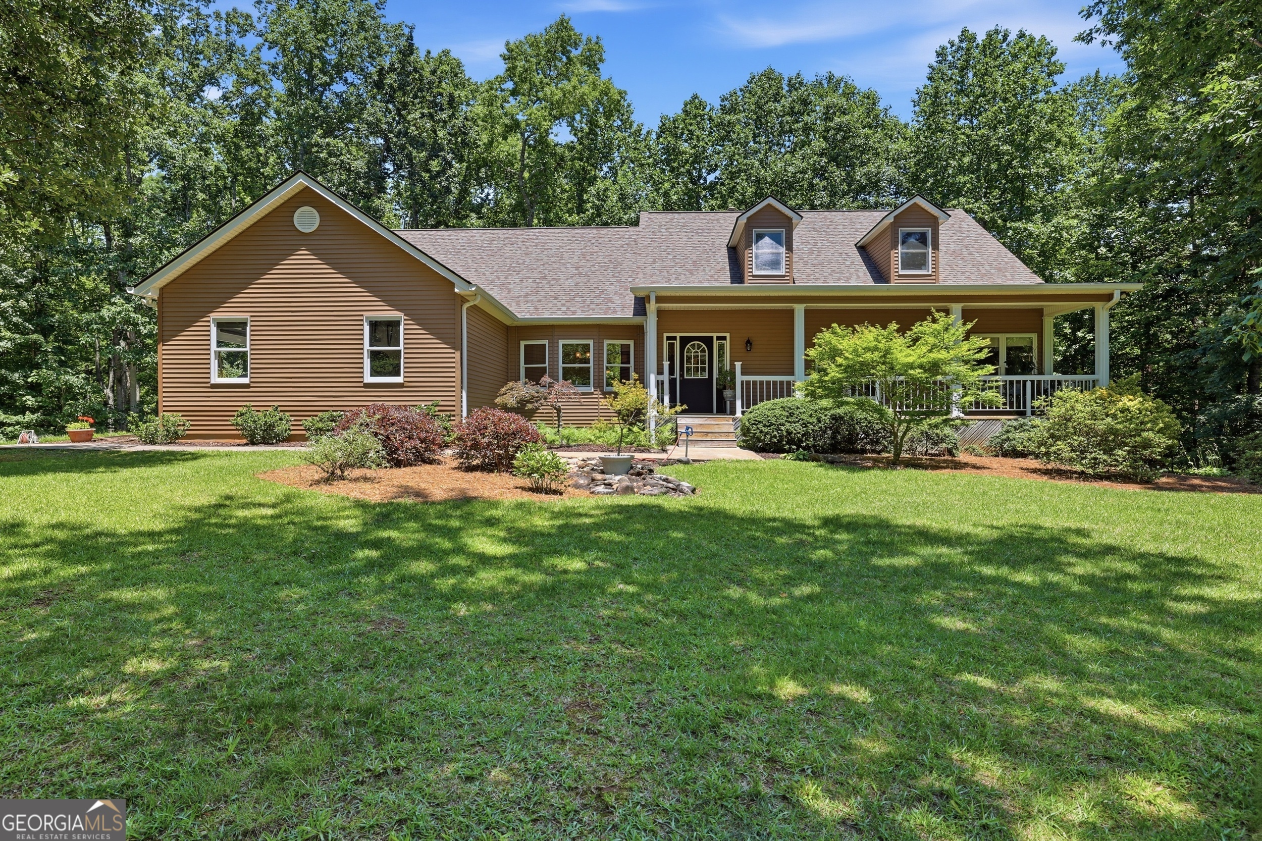 8721 Skitts Mountain RD